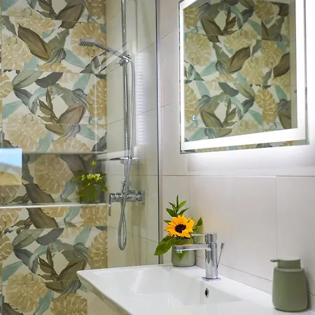 Kontis 2 Пелекас